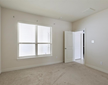 13430 Preston Cliff Court - Photo Thumbnail 29