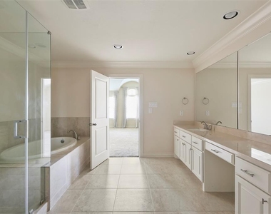 13430 Preston Cliff Court - Photo Thumbnail 4