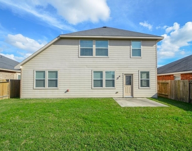 2827 Lakecrest Forest Drive - Photo Thumbnail 31