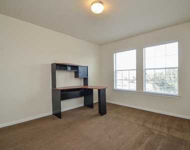 2827 Lakecrest Forest Drive - Photo Thumbnail 29