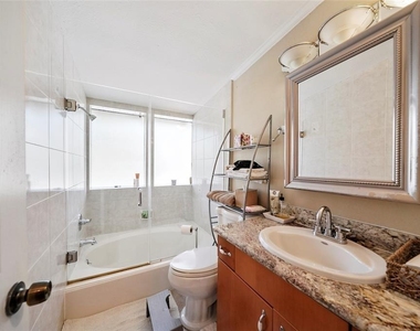 5238 Memorial Drive - Photo Thumbnail 18