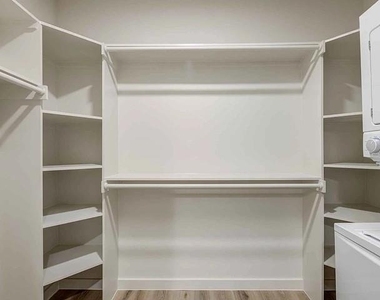 2232 Empire Central Drive - Photo Thumbnail 12