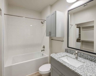 2232 Empire Central Drive - Photo Thumbnail 10
