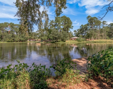 3786 Summer Lane - Photo Thumbnail 4