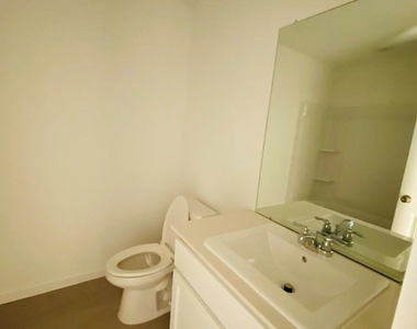 6611 Sassafras Green Drive - Photo Thumbnail 14