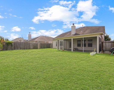 30327 Deleon Fields Drive - Photo Thumbnail 33