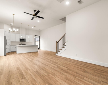 7117 Goforth Street - Photo Thumbnail 2