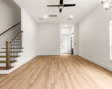 7117 Goforth Street - Photo Thumbnail 14