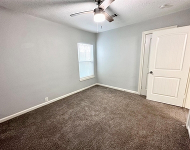 6611 Conley Street - Photo Thumbnail 9
