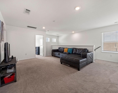 23334 Simmental Road - Photo Thumbnail 9