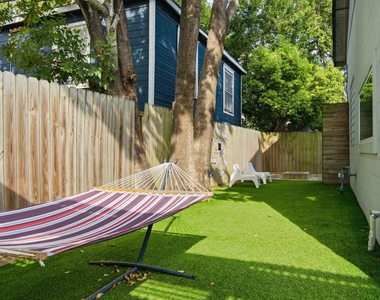 109 Bryan Street - Photo Thumbnail 30