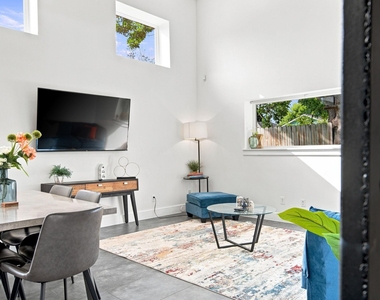 109 Bryan Street - Photo Thumbnail 21