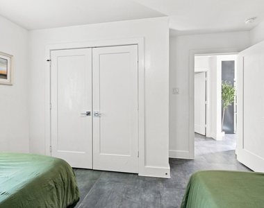 109 Bryan Street - Photo Thumbnail 13