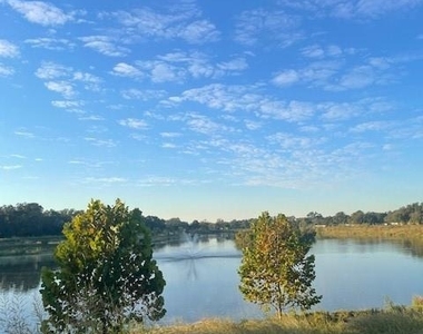 1539 Ramada Drive - Photo Thumbnail 18