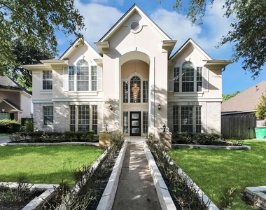 20111 Biscayne Hill Court - Photo Thumbnail 1