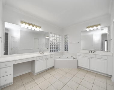 20111 Biscayne Hill Court - Photo Thumbnail 21