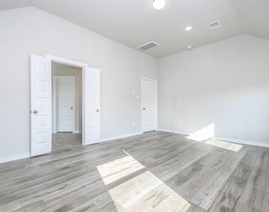 3234 Dawn Redwood Lane - Photo Thumbnail 26
