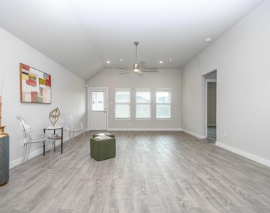 3234 Dawn Redwood Lane - Photo Thumbnail 13