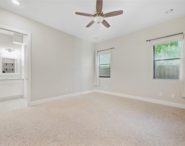 3015 Preston Street - Photo Thumbnail 5