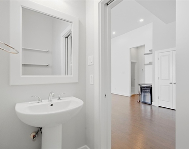 3015 Preston Street - Photo Thumbnail 13