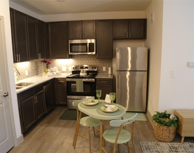12424 Bellaire - Photo Thumbnail 3