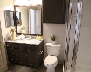 12424 Bellaire - Photo Thumbnail 2
