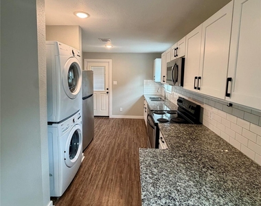 1206 E 33rd Street - Photo Thumbnail 1
