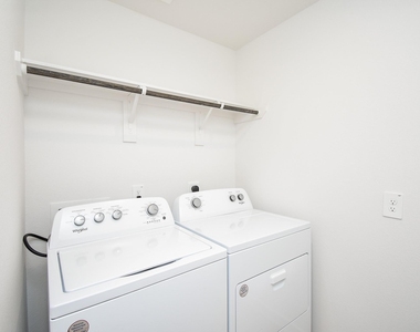 5147 Hunters Trail - Photo Thumbnail 17