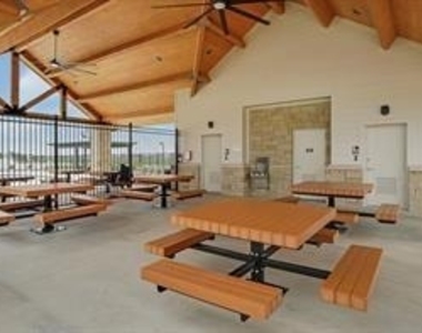 5147 Hunters Trail - Photo Thumbnail 33