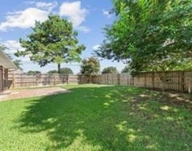 25938 Chapman Falls Dr Drive - Photo Thumbnail 27
