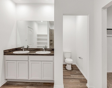 5710 Redstone Gardens Dr - Photo Thumbnail 24