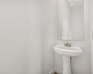 2212 Via Vicky Road - Photo Thumbnail 14