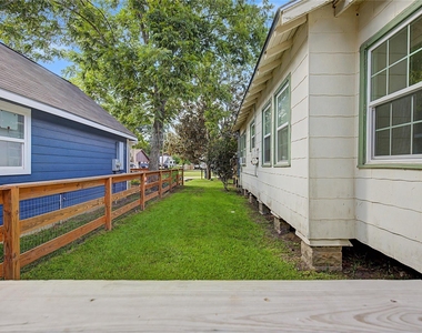 304 Foster Street - Photo Thumbnail 29