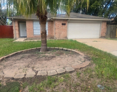 10622 Beckfield Drive - Photo Thumbnail 2