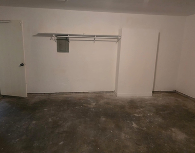 10622 Beckfield Drive - Photo Thumbnail 17