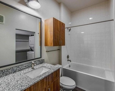 2232 Empire Central Drive - Photo Thumbnail 6