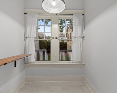 1412 Kipling Street - Photo Thumbnail 10