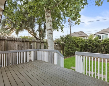 1412 Kipling Street - Photo Thumbnail 15