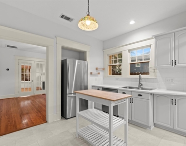 1412 Kipling Street - Photo Thumbnail 7