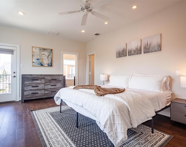 1507 Hickory Street - Photo Thumbnail 21