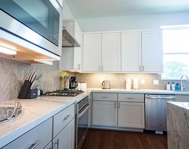 1507 Hickory Street - Photo Thumbnail 16
