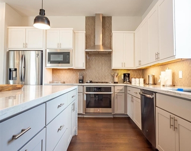 1507 Hickory Street - Photo Thumbnail 14