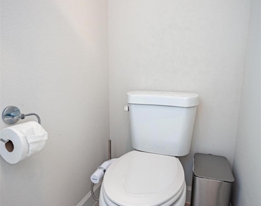 1507 Hickory Street - Photo Thumbnail 27