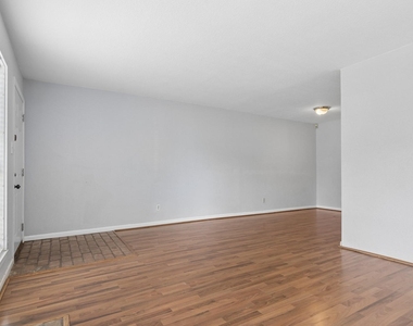 6111 Beverlyhill Street - Photo Thumbnail 5