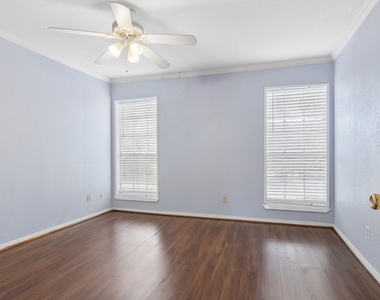 6111 Beverlyhill Street - Photo Thumbnail 15