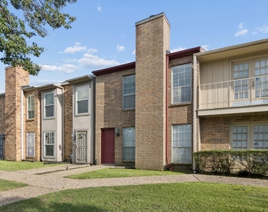 6111 Beverlyhill Street - Photo Thumbnail 3