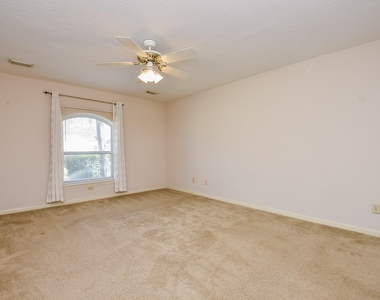 12427 Normont Drive - Photo Thumbnail 22