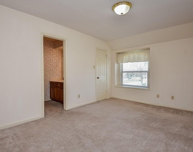 12427 Normont Drive - Photo Thumbnail 31