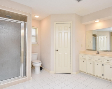 12427 Normont Drive - Photo Thumbnail 24