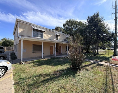 1414 East Avenue - Photo Thumbnail 1